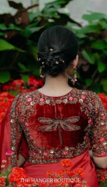 blouse view of red saree